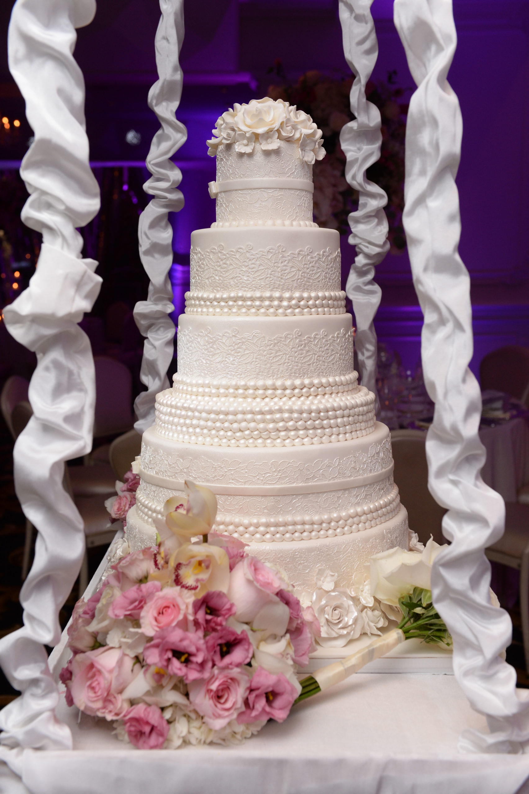 WC-0011 tallest wedding cake