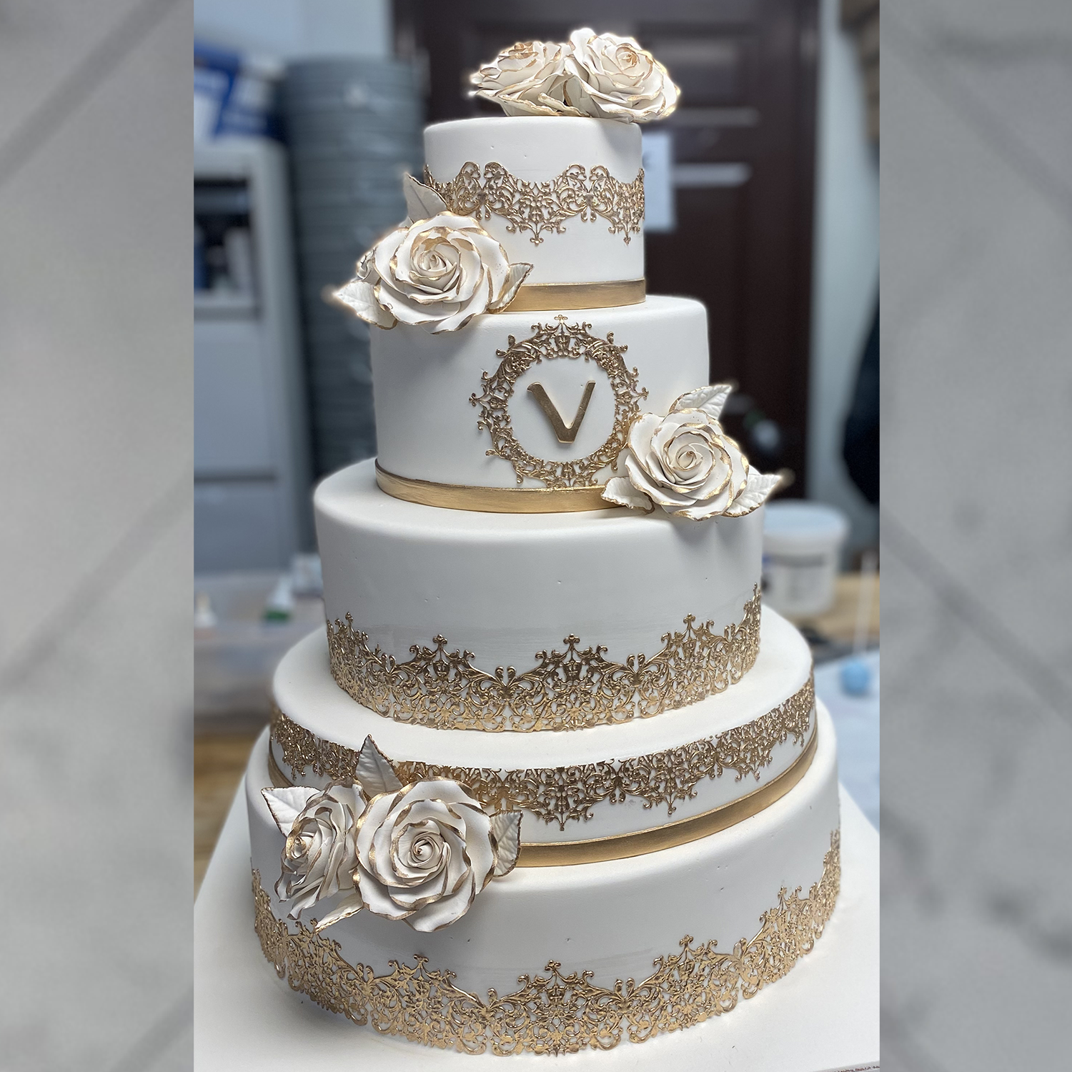 Regal Gold Wedding Cake