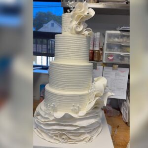 Curves and Waves Wedding Cake
