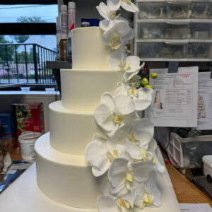 Orchid Simplicity Wedding Cake